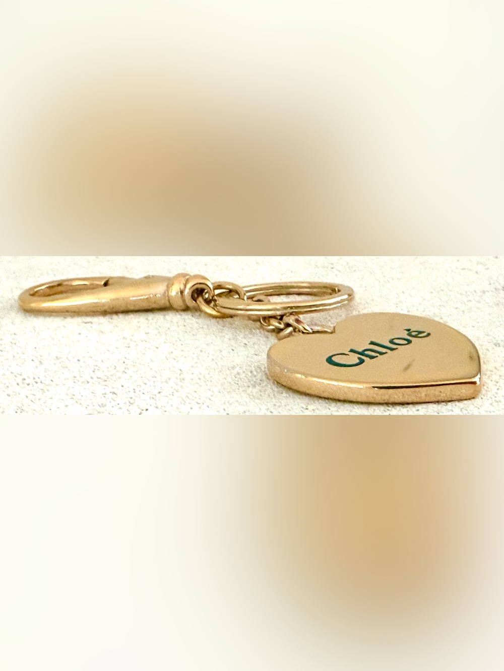 LOW START! - CHLOÉ Gold Tone Heart Logo Keychain Bag Charm - Picture 4 of 7